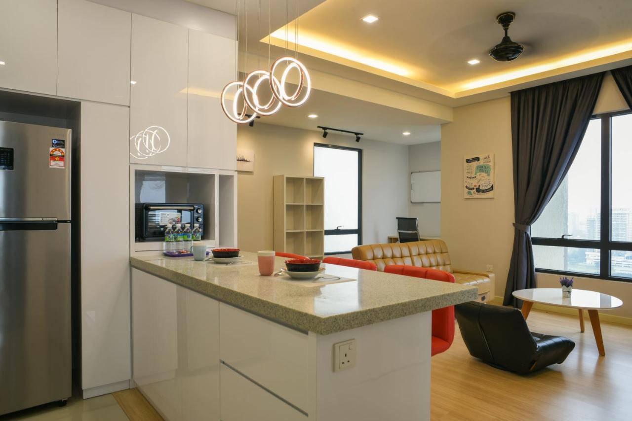 Usj One Homestay @ Subang Homestay سوبانغ جايا المظهر الخارجي الصورة