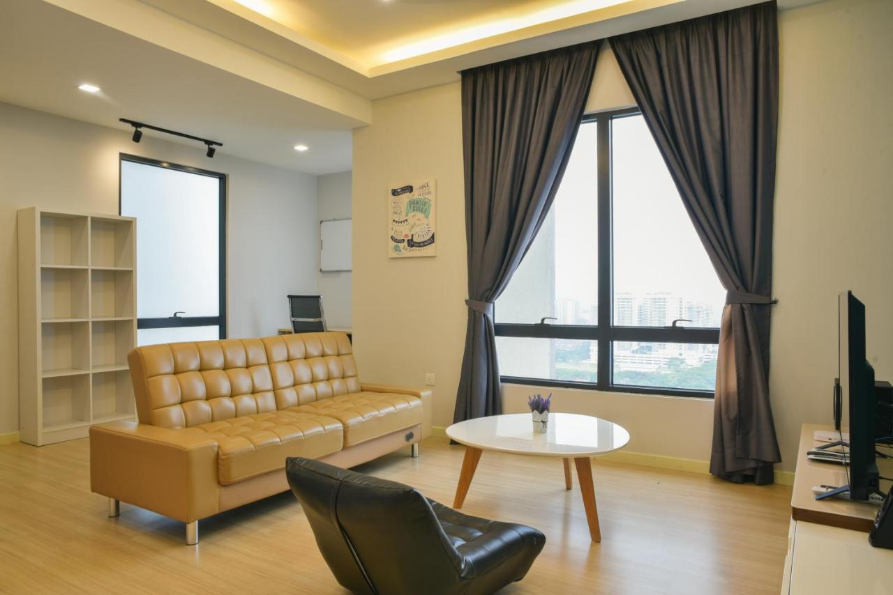 Usj One Homestay @ Subang Homestay سوبانغ جايا المظهر الخارجي الصورة
