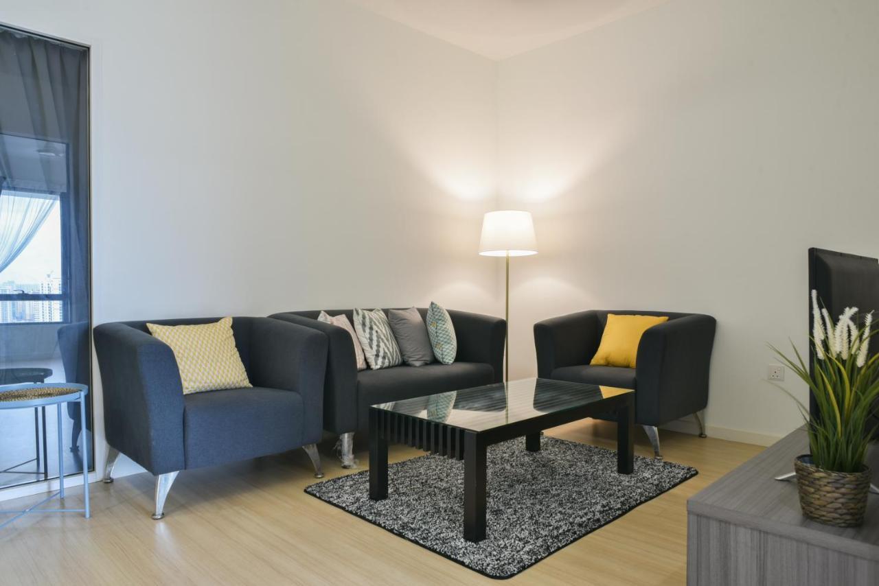 Usj One Homestay @ Subang Homestay سوبانغ جايا المظهر الخارجي الصورة